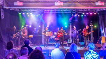 Mavericks Tribute by The Mavertricks