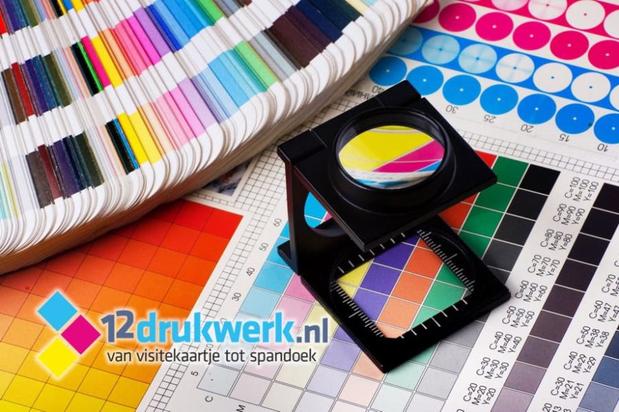 12drukwerk-nl-kleurenwaaier met logo